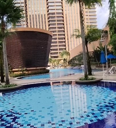 Suites At Times Square Kl Kuala Lumpur Exterior photo