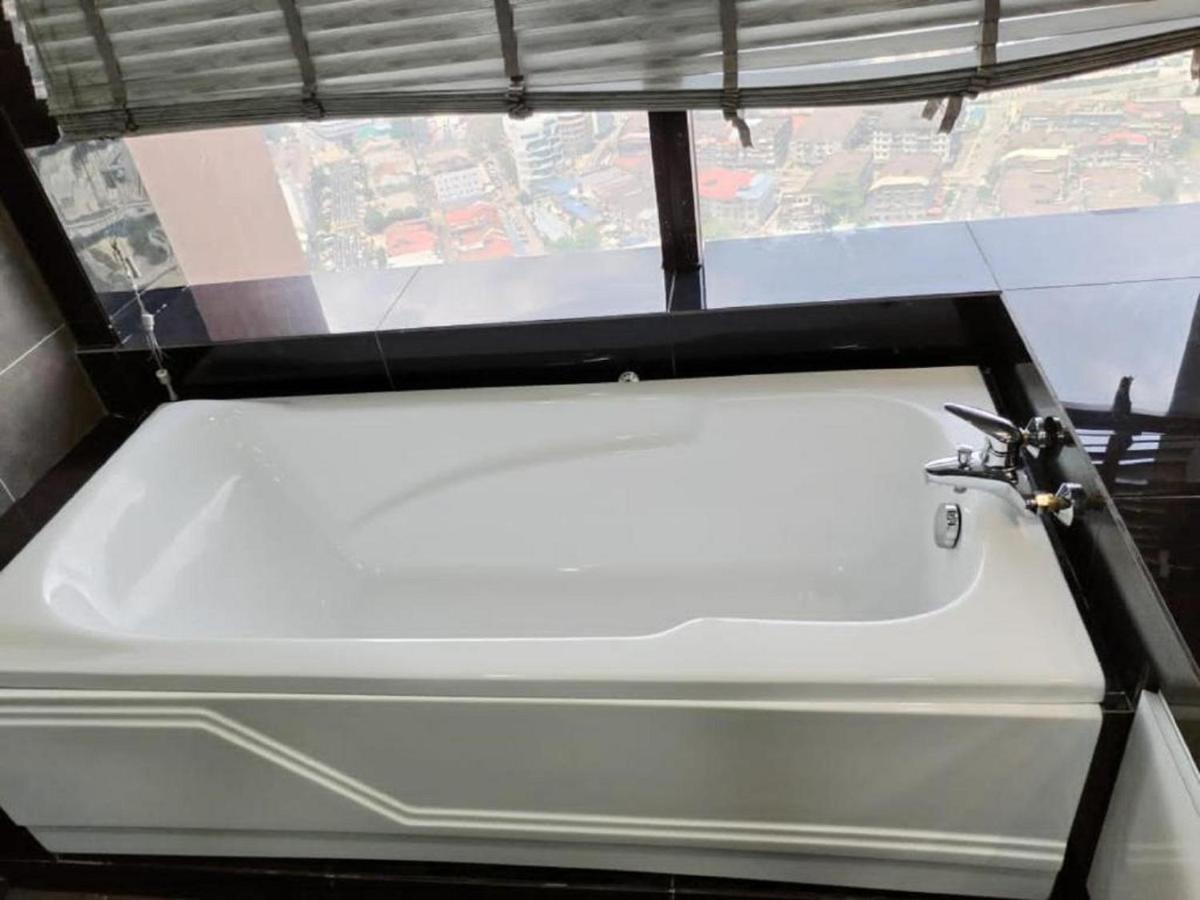Suites At Times Square Kl Kuala Lumpur Exterior photo