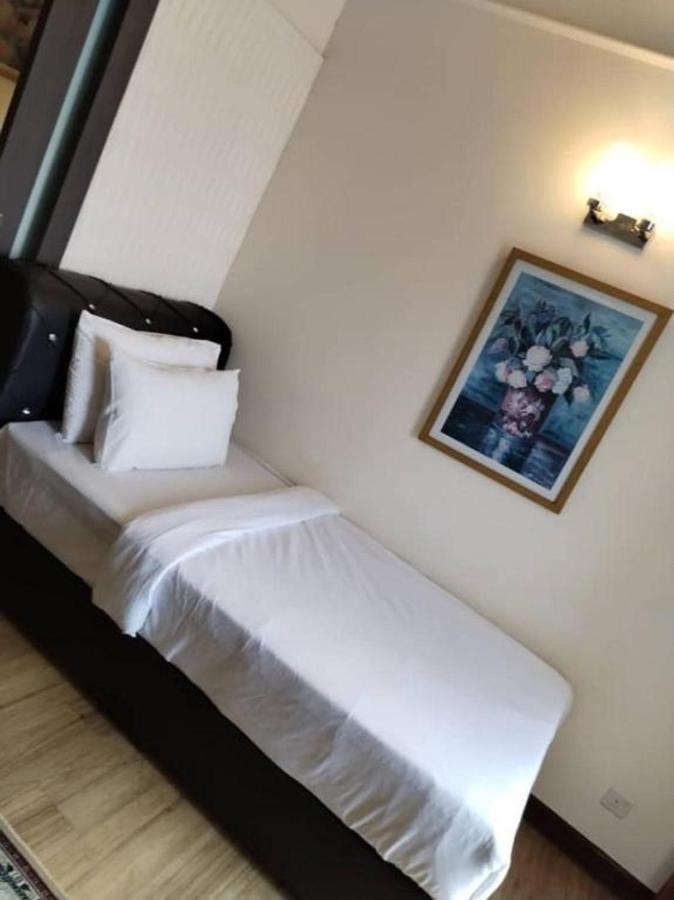 Suites At Times Square Kl Kuala Lumpur Exterior photo