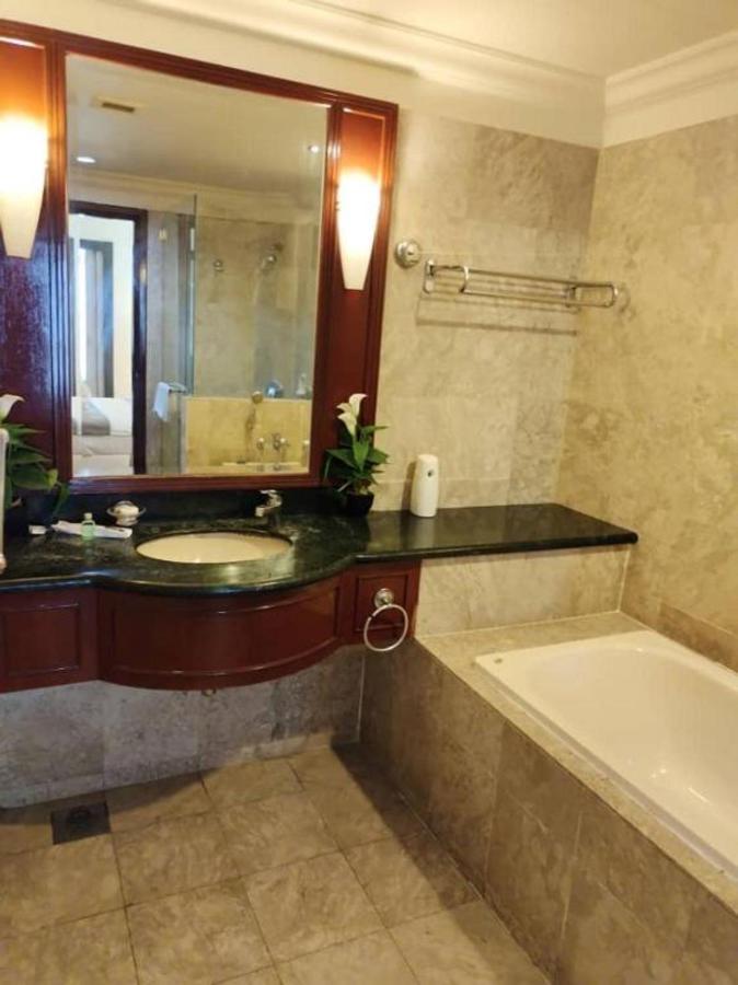 Suites At Times Square Kl Kuala Lumpur Exterior photo
