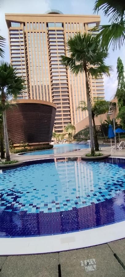 Suites At Times Square Kl Kuala Lumpur Exterior photo